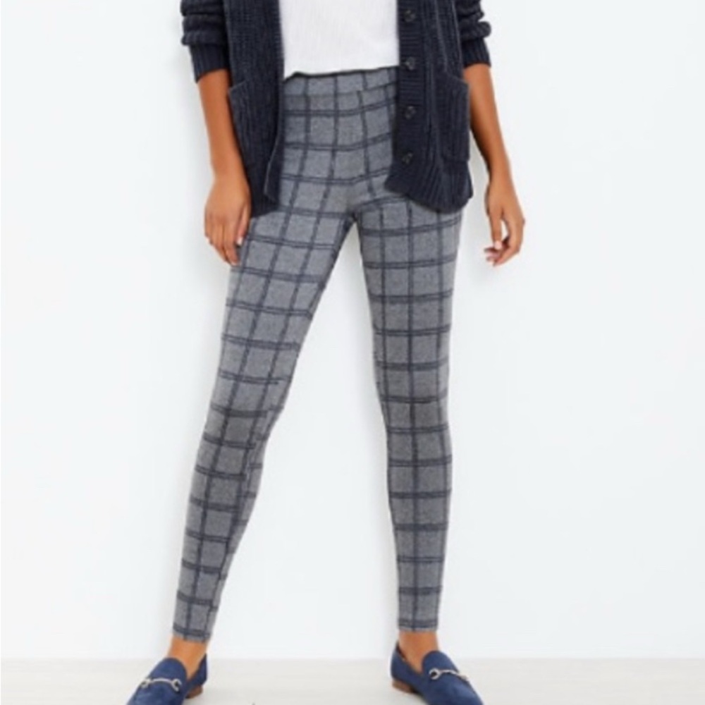 Loft Plaid Pointe Leggings – Gray with Purple Windowpane – NWT Size XS